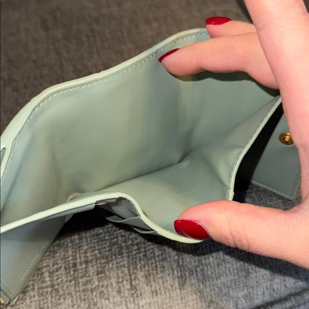 New Bottega Veneta trifold mini wallet - Picture 5 of 8